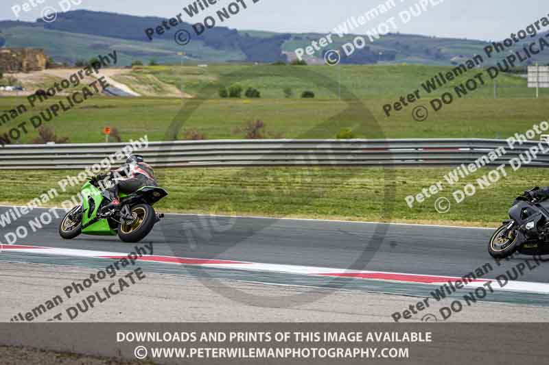 cadwell no limits trackday;cadwell park;cadwell park photographs;cadwell trackday photographs;enduro digital images;event digital images;eventdigitalimages;navarra;no limits trackdays;peter wileman photography;racing digital images;trackday digital images;trackday photos